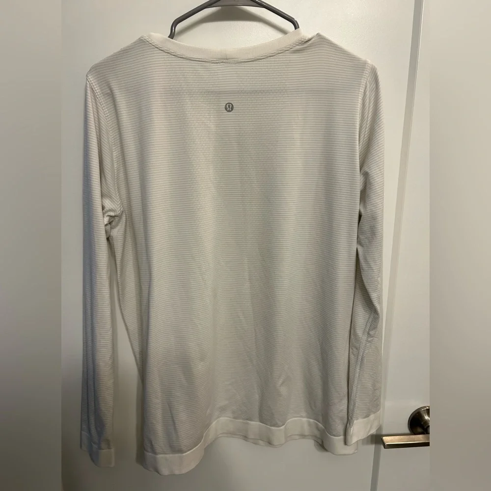 Lululemon Long Sleeve Swiftly Tech 2.0